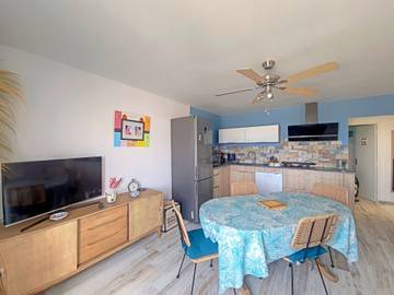 Appartement De Vacances pour 4 Personnes dans Saintes-Maries-de-la-Mer, Parc naturel régional de Camargue, Photo 3