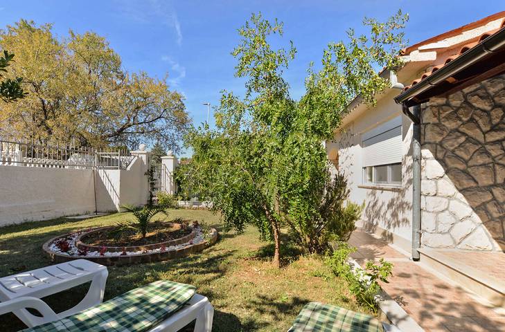 Ferienhaus für 6 Personen, mit Garten, mit Haustier in Premantura - 2