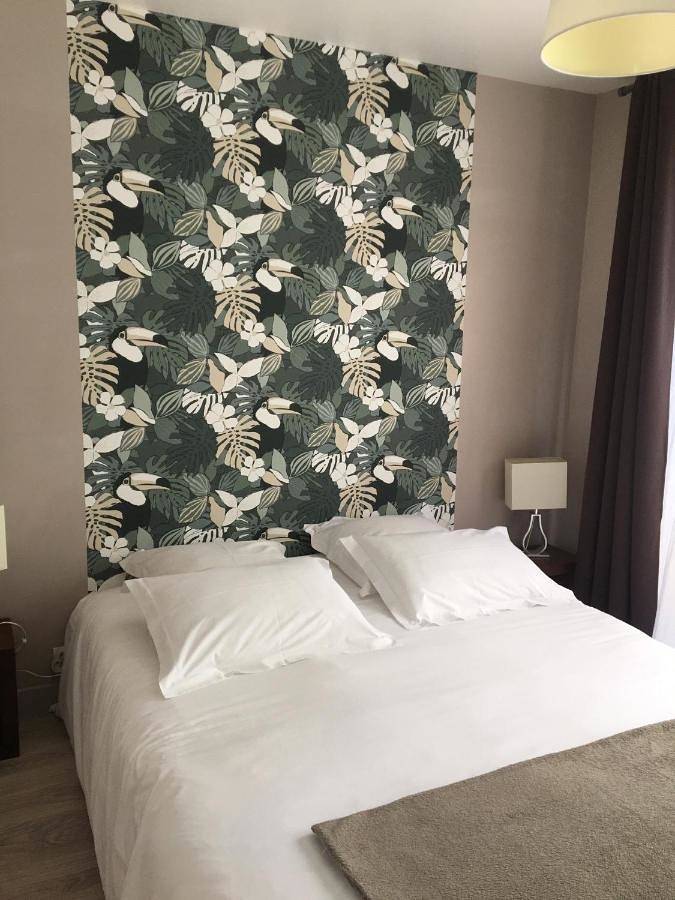Double Room in Le Mans, Sarthe