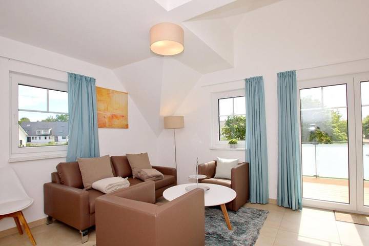 Ferienwohnung für 5 Personen, mit Balkon und Pool sowie Sauna