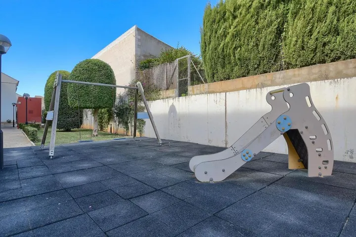 Apartamento de vacaciones para 6 personas, con terraza y piscina - 1