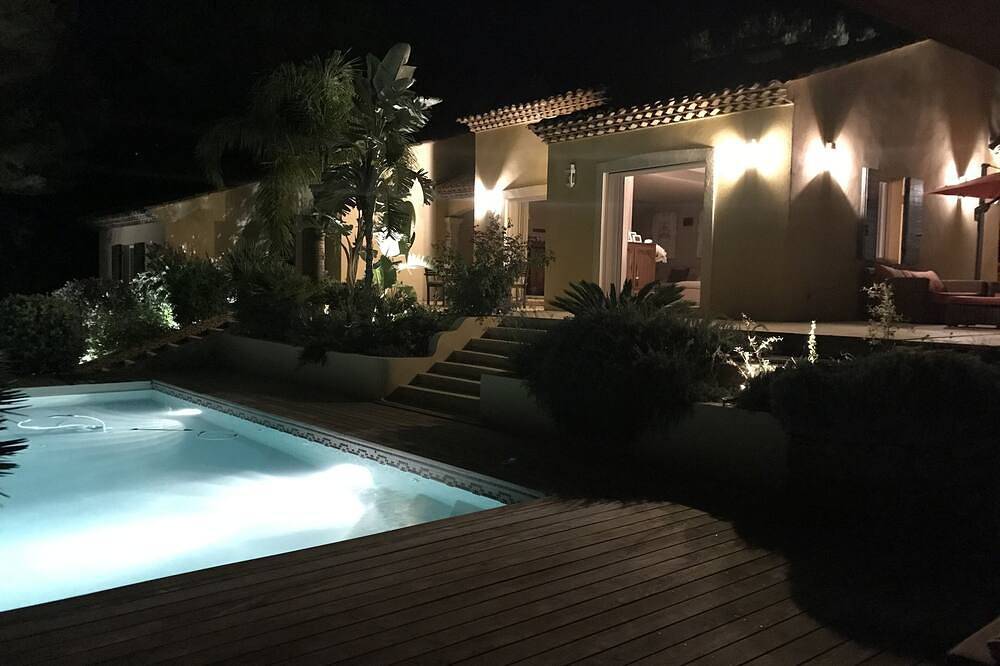 Villa für 10 Personen in La Madrague, Hyeres