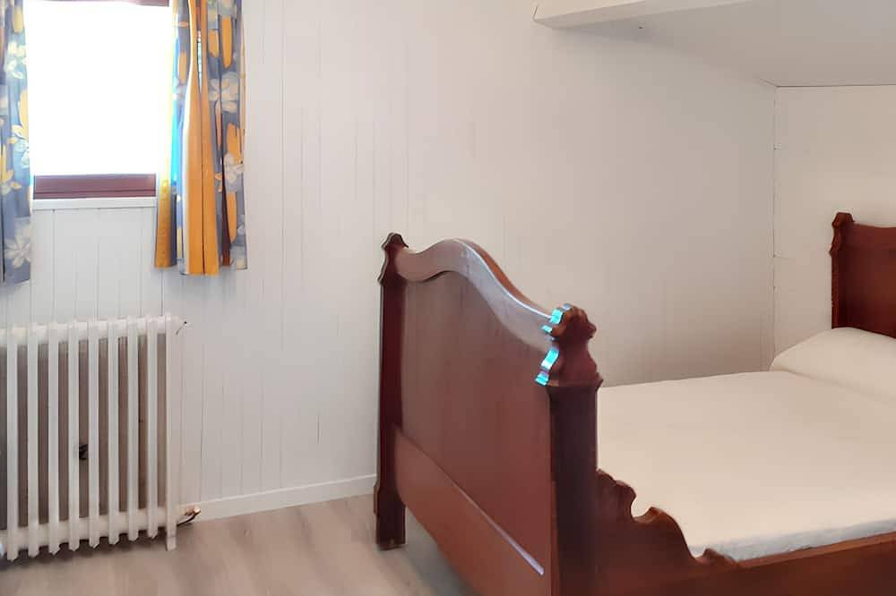 Homerez - House with pool in Caromb in Caromb, Parc naturel régional du Mont-Ventoux