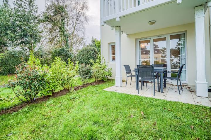 Appartement entier, Résidence avec piscine & aperçu mer in Fouesnant, Côte de Cornouaille