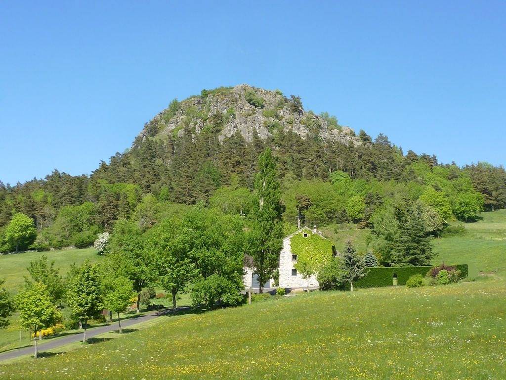 Le Clos de Saussac, hâvre de fraîcheur - La chambre "Augustine" in Yssingeaux, Massif central