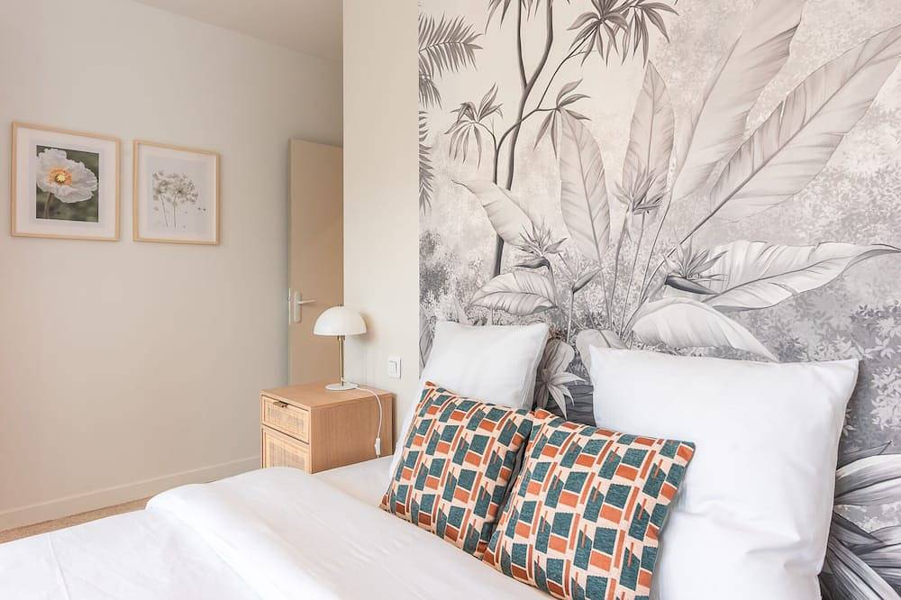 Entire apartment, Hedonist House - Fantastic family apartment - 20 min from Paris center in Le Kremlin-Bicêtre, Val-de-Marne