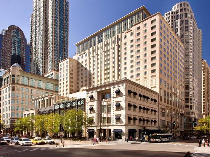 Apartamento para 2 personas, con piscina y terraza, Se admiten mascotas en Chicago