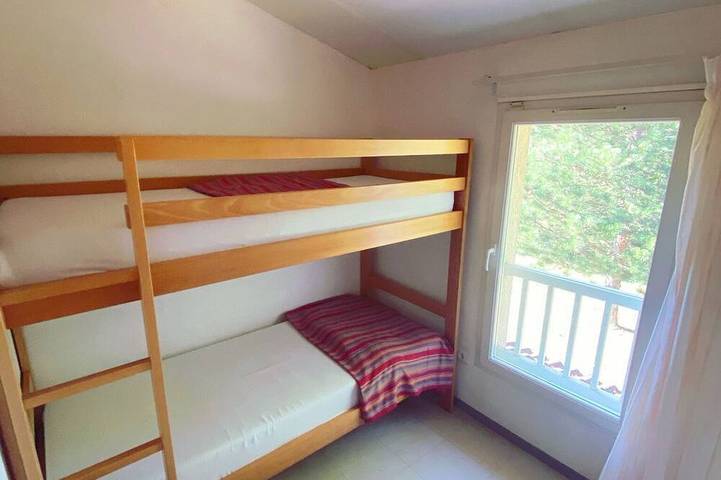 Petite Maison de Vacances in La Bastide-sur-l'Hers, Ariège