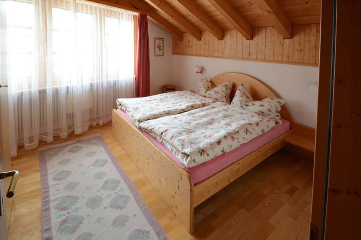 Ganze Wohnung, Heimelige 3-Zimmer Dachwohnung im Zentrum von Zermatt mit Matterhornblick in Zermatt, Walliser Alpen