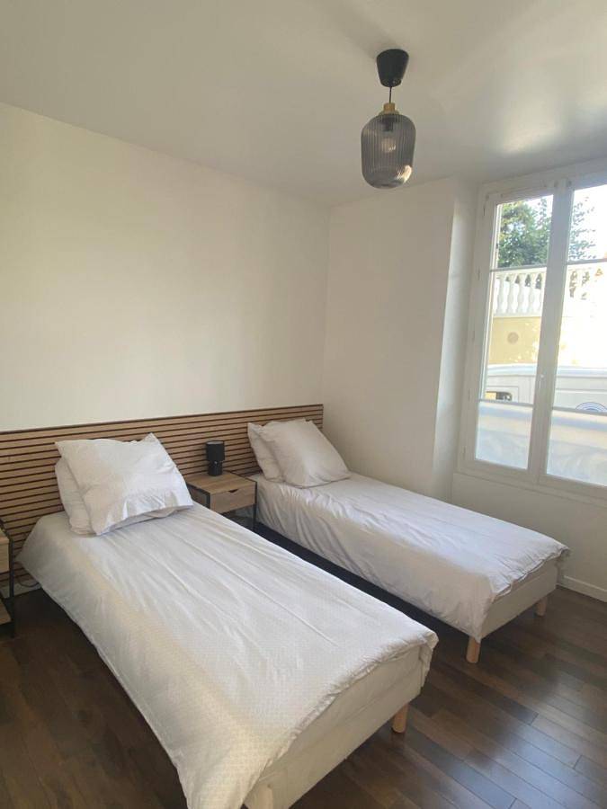 Appartement entier, One-Bedroom Apartment in Champlan, Essonne