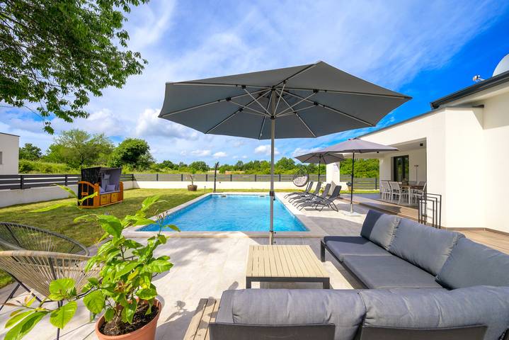 Villa für 6 Personen, mit Garten und Terrasse sowie Pool, mit Haustier in Kroatien - 2