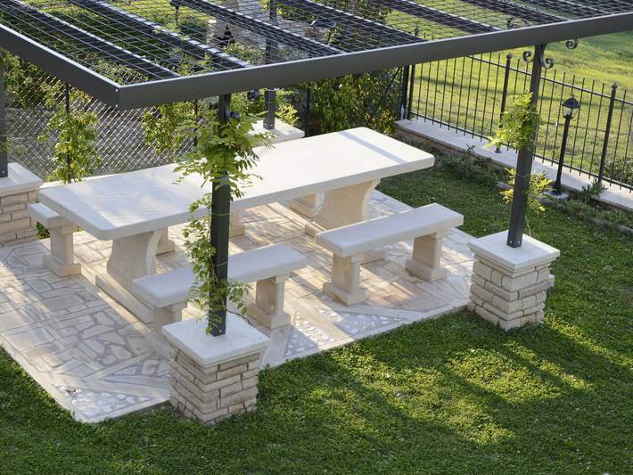 Ganze Wohnung, Apartment in Petrella Guidi mit Blick auf den Garten in Sant'Agata Feltria, Rimini Provinz