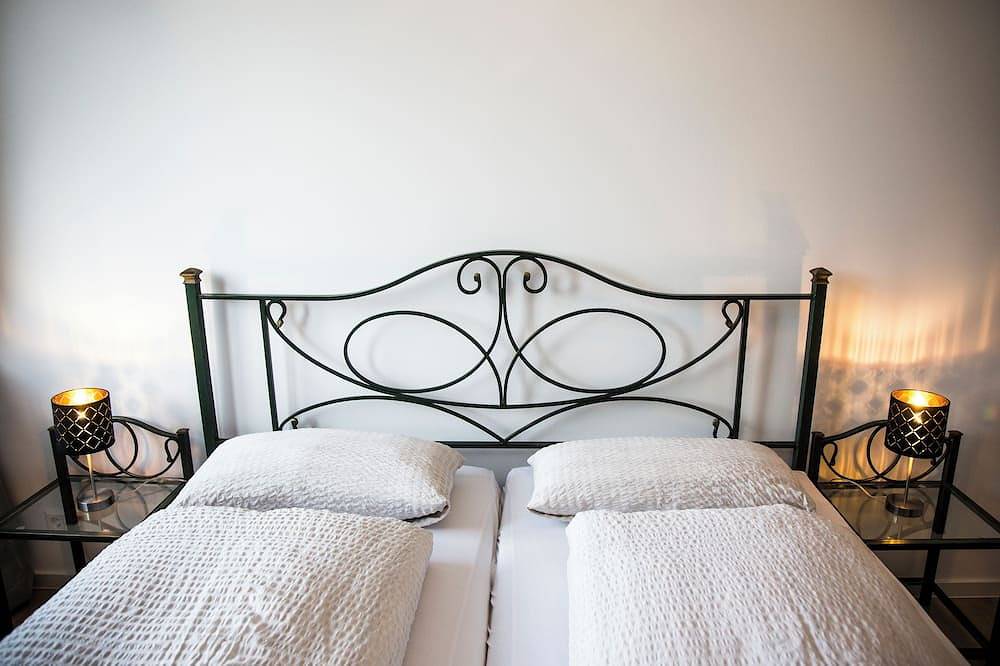 Ganze Wohnung, Ferienwohnung in Suhl - Gründerzeitvilla in Suhl, Rennsteig