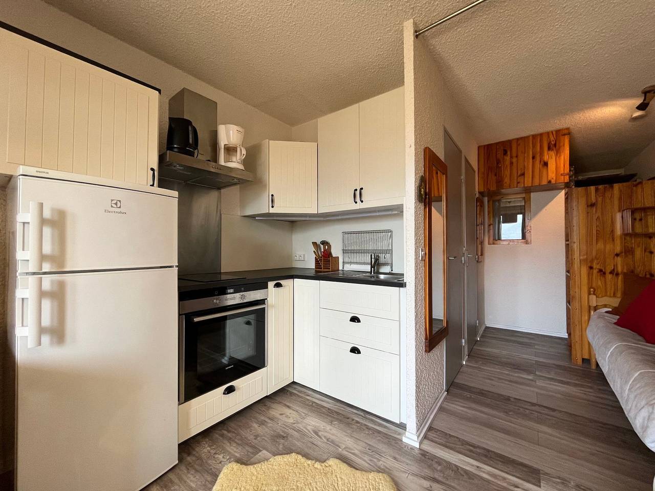 Appartement entier, Cosy Mini T2 à Barcelonnette - 4 pers, balcon sud tranquille in Barcelonnette, Val d’Allos