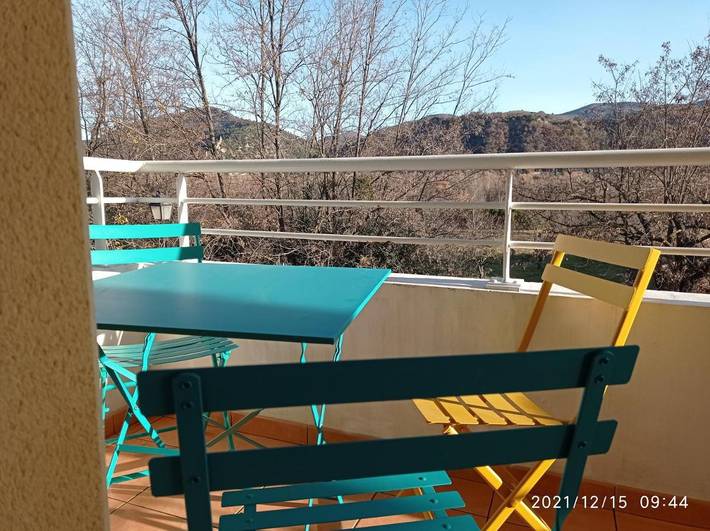Gîte pour 6 personnes, avec balcon et vue, animaux acceptés à Château-Arnoux-Saint-Auban
