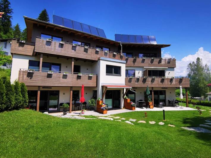 Ferienwohnung für 4 Personen, mit Garten und Ausblick in Höfen