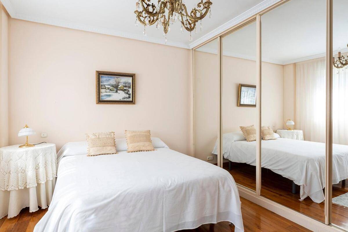 Five-Bedroom House in Bárcena de Cicero, Costa de Cantabria