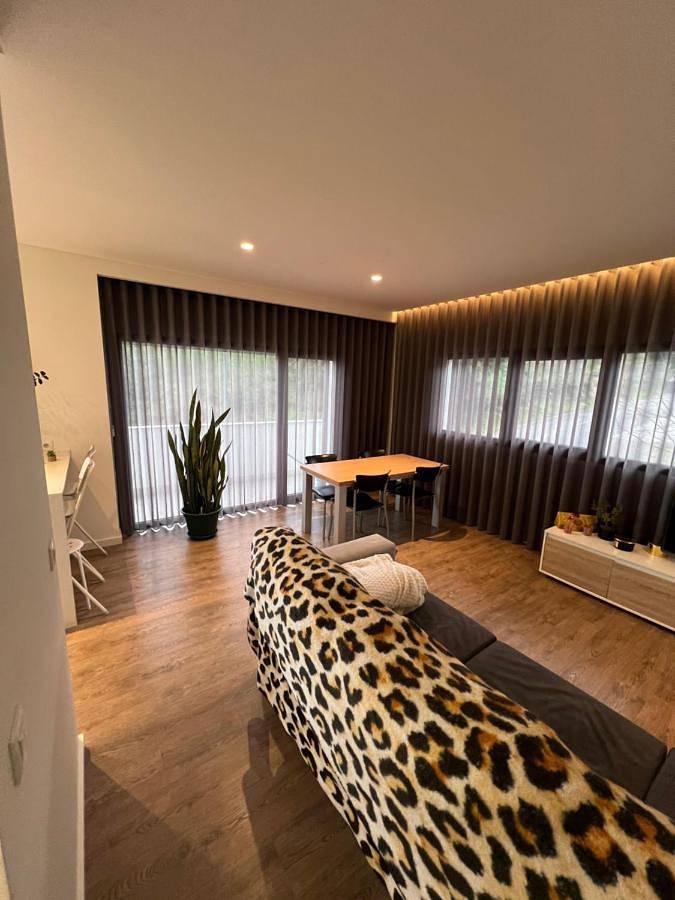 Apartamento de férias para 4 pessoas, com vista e varanda em Leiria
