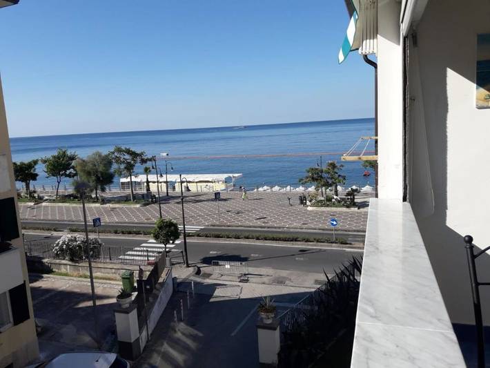 Location de vacances pour 4 personnes, avec vue et balcon à Maiori - 2