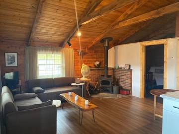 Log Cabin for 4 Guests in Catskill Mountains, Ulster County, Picture 3