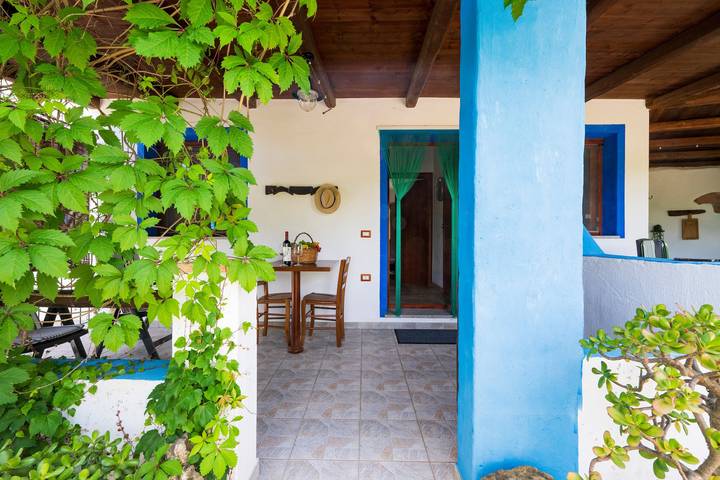 Gîte pour 3 personnes, avec jardin, adapté aux familles dans Cardedu - 3