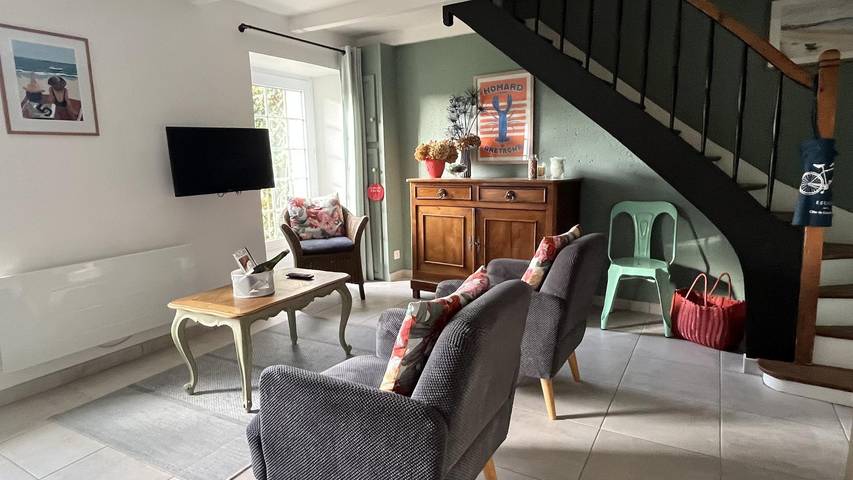 Gîte pour 2 personnes, avec Terrasse ainsi que Jardin et Vue à Trégastel - 2