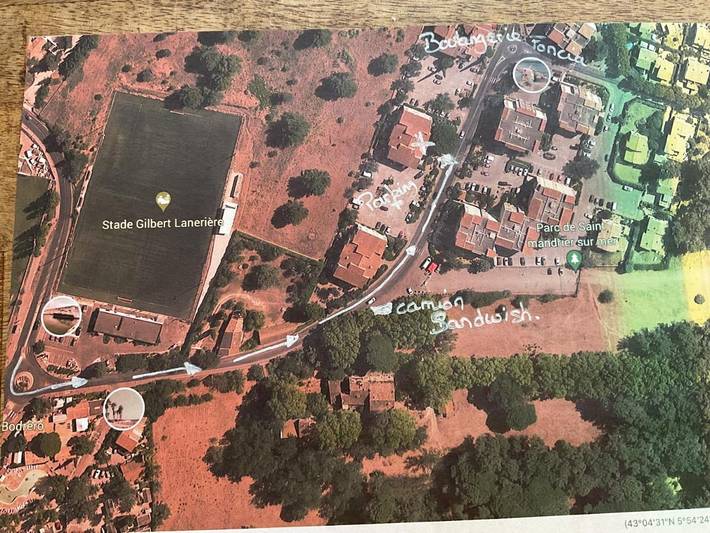 Gîte pour 2 personnes, avec terrasse, animaux acceptés à Saint-Mandrier-sur-Mer - 3