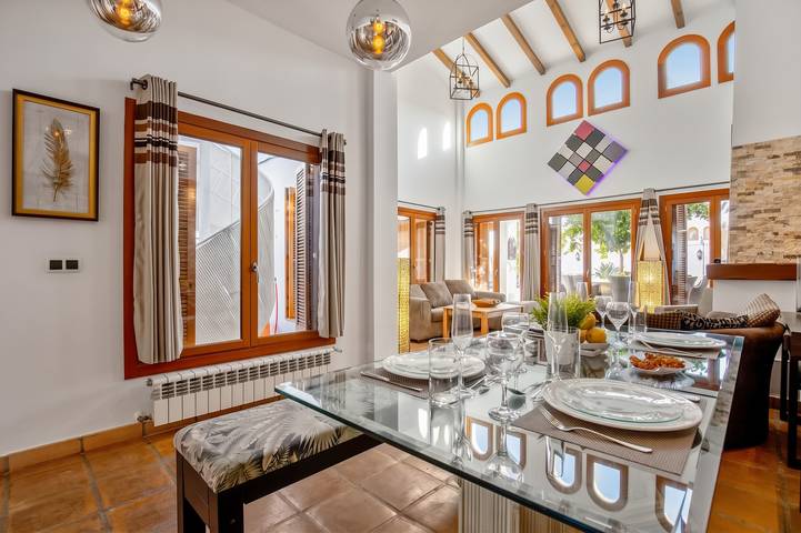 Villa de luxe à El Valle, sauna, jacuzzi, piscine chauffée. in Murcia, Murcia l'intérieur des terres