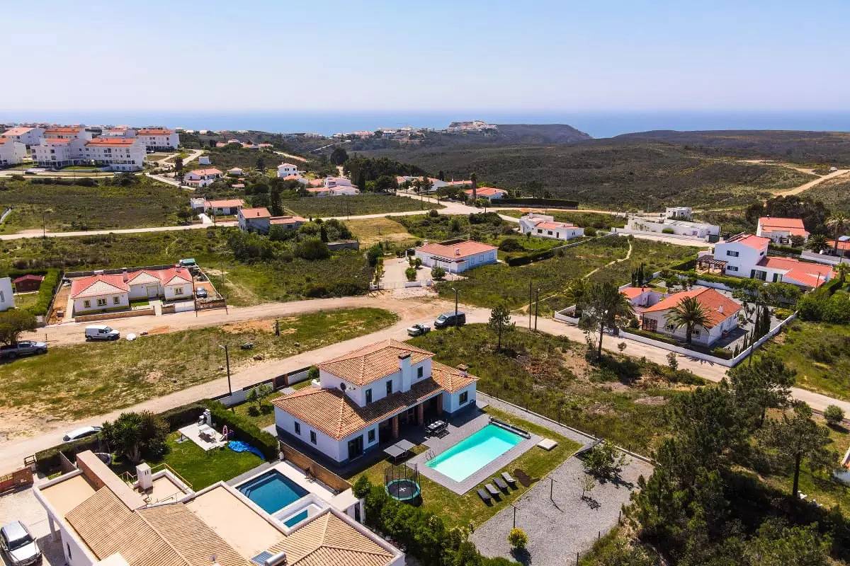 Häuser & Villen für 10 Personen in Arrifana, Aljezur
