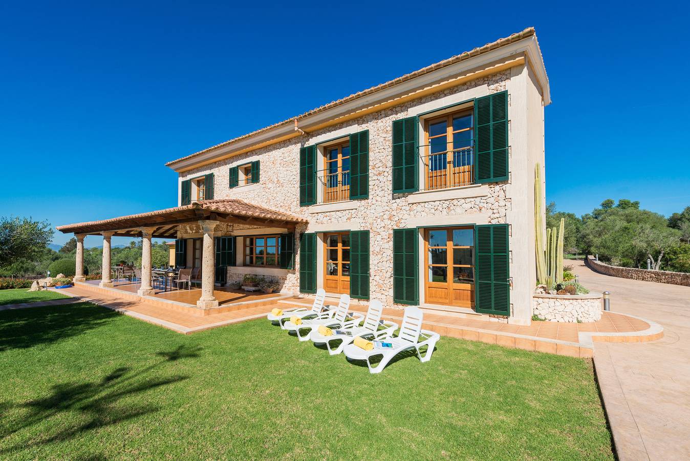 Can Valero for 12 people in Palma with Swimming pool in S'Aranjassa, Palma