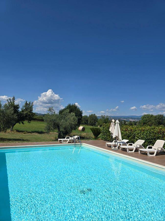 Casa vacanza per 2 persone, con giardino e piscina nonché panorama in Genazzano