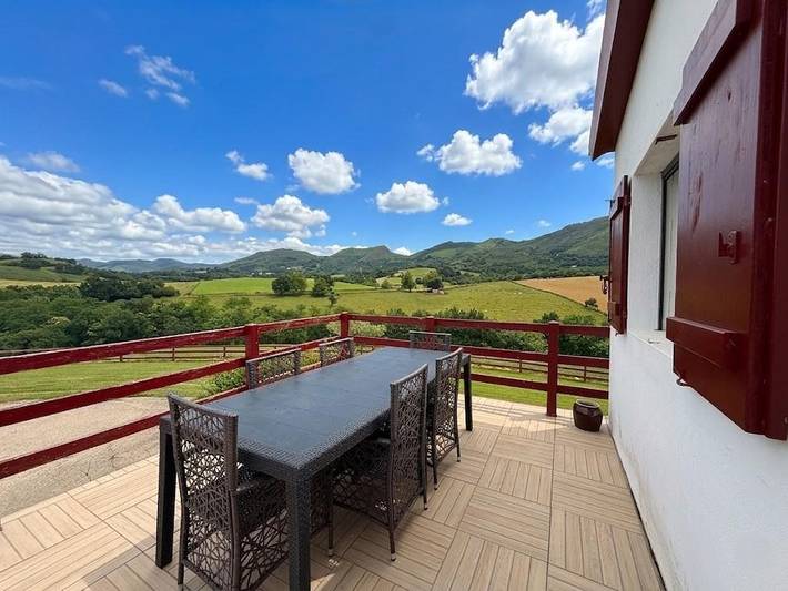 Gîte pour 6 personnes, avec jardin et terrasse à Sare - 2