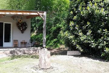Gîte pour 2 personnes, avec terrasse et jardin à Saint-Quentin-sur-le-Homme
