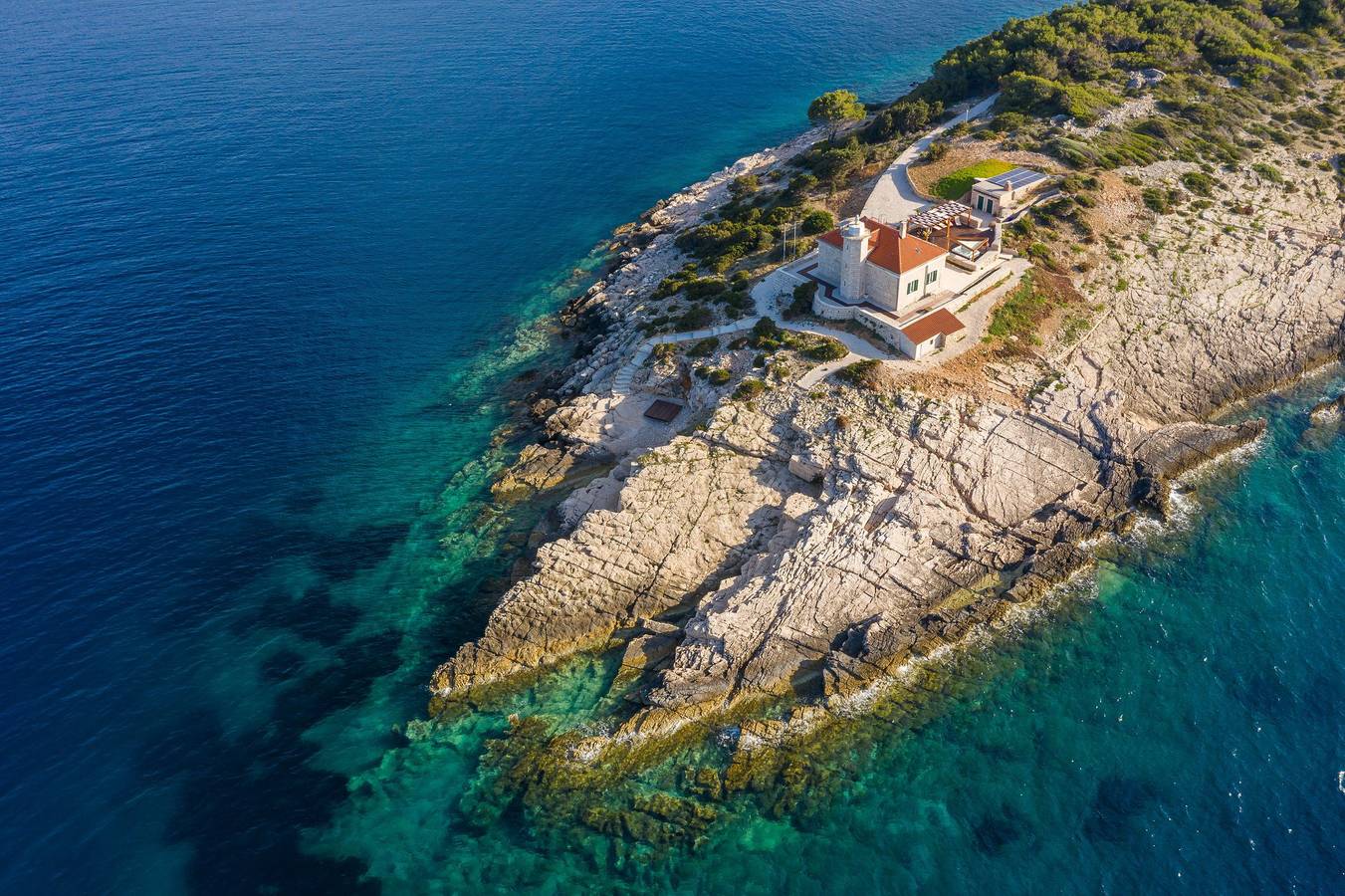 Sensational Island Villa | Villa Host Light House | 2 Bedrooms | Exclusive Island House in Split-Dalmatien