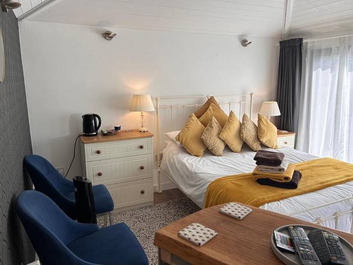 Gîte pour 2 personnes, avec Balcon et Terrasse ainsi que Jardin et Vue dans Newhaven - 4