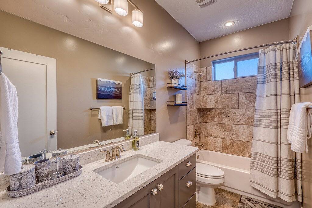 Casa De Paz ll-La Estancia-Kanab-Tor zu Nationalparks und dem Großen Kreis! in Kanab, Grand Staircase Escalante National Monument