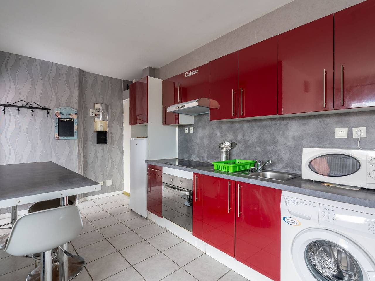 Apartamento entero, Mimizan Playa: Apartamento T2, 4 pers, a 200m del océano, limpieza incluida in Mimizan Plage, Mimizan