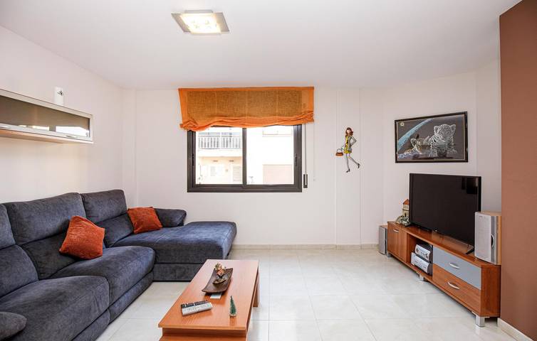 Gîte pour 4 personnes, avec terrasse à Pineda de Mar - 3