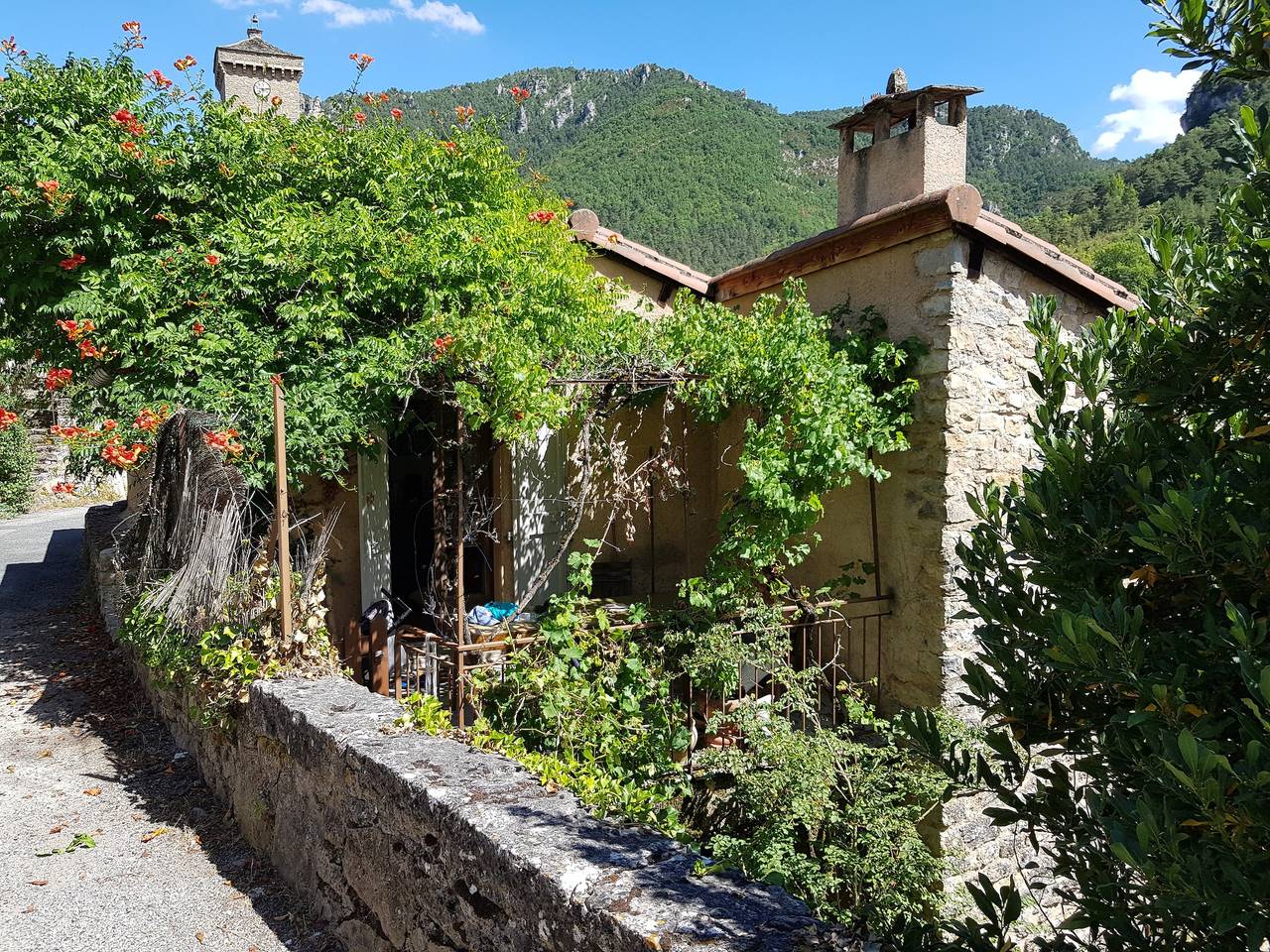 Casa de vacaciones «Rives du Tarn» con terraza privada y aire acondicionado in Peyreleau, Parc naturel régional des Grands Causses