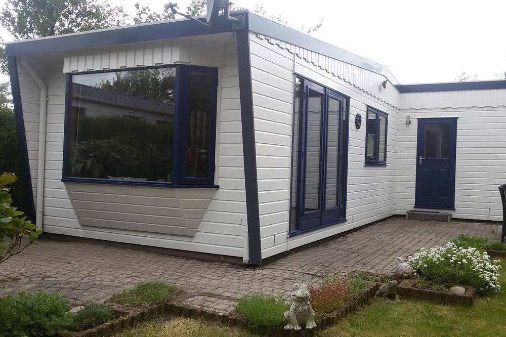 Gemütliches Chalet in Strandnähe in Petten, Noord-Holland - Nordseeküste