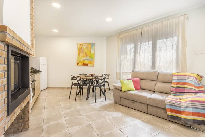 Casa rural para 5 personas, con jardín en Provincia de Lleida - 4