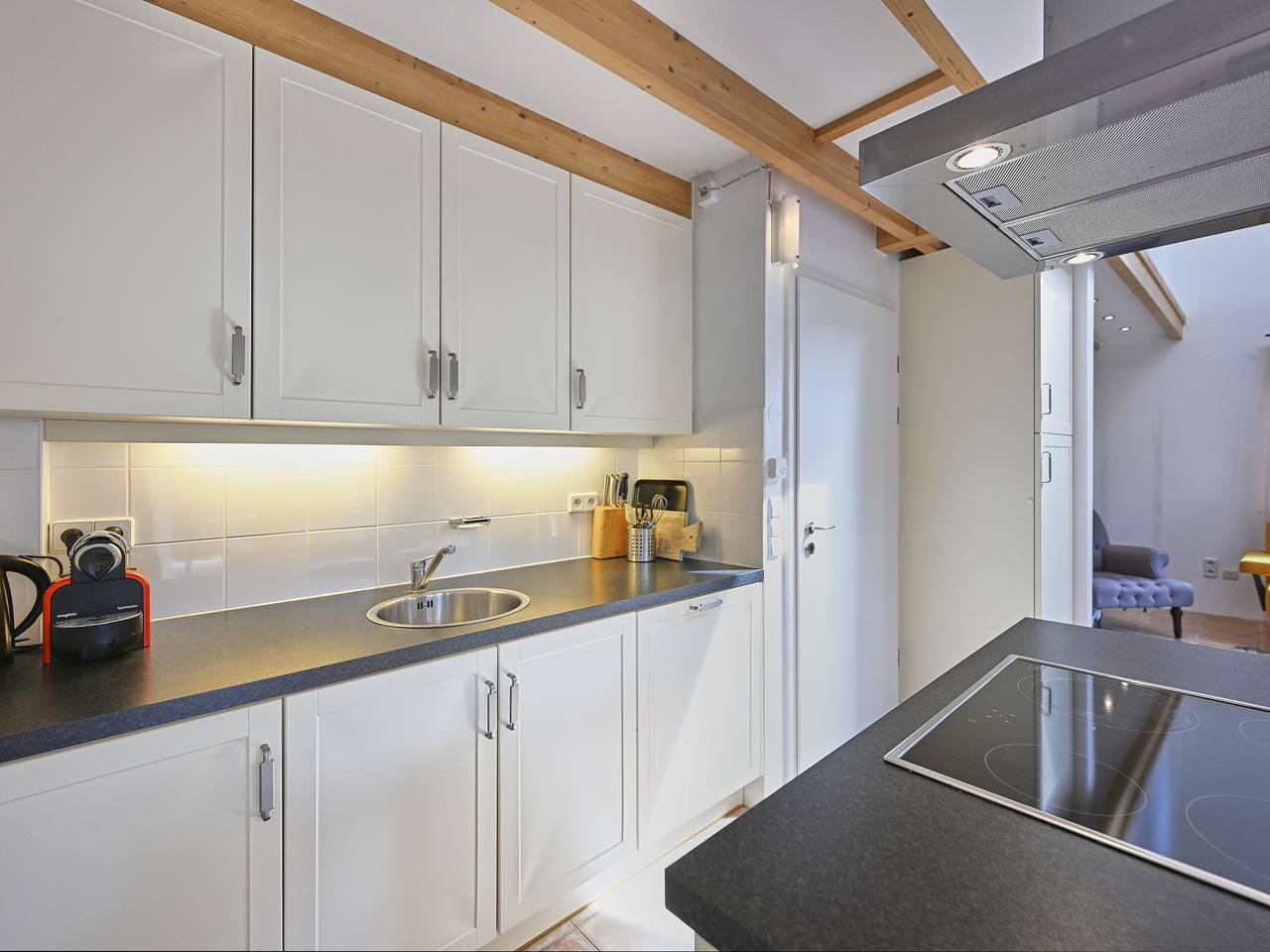 Prachtig huis in de bossen op park aan water in Rekem, Lanaken