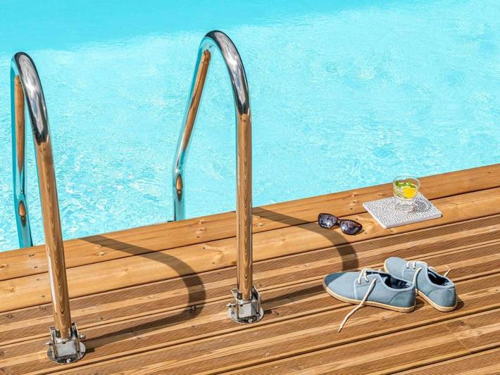 Hôtel pour 2 personnes, avec Terrasse et Piscine à Carbon-Blanc - 4