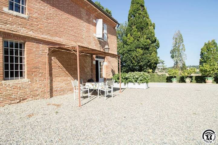 Agriturismo pour 5 personnes, avec piscine et jardin à Drémil-Lafage