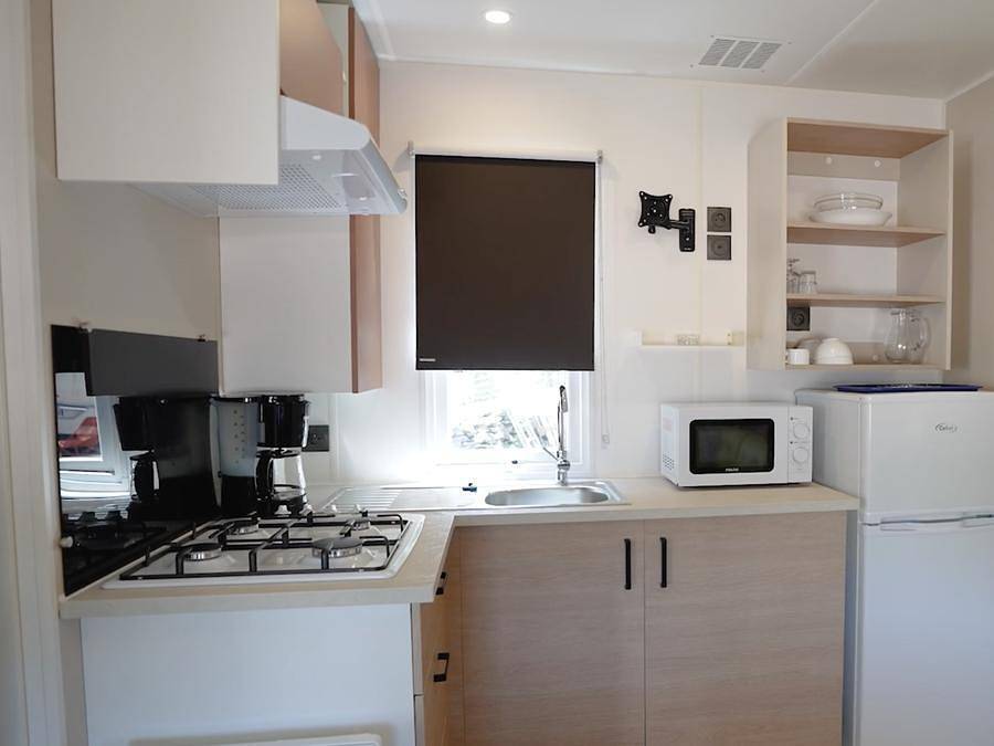 Camping Cavallo Morto - Mobilhome 4 personnes - Mobil home Loggia 2 chambres in Bonifacio, Arrondissement de Sartène