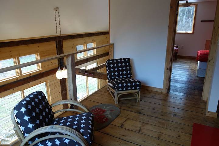 Log cabin for 4 people, with terrace in Massachusetts