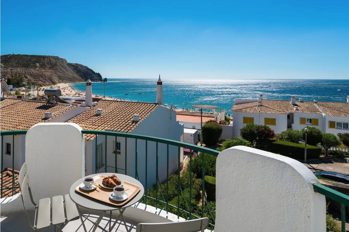Ganze Wohnung, Ferienwohnung für 2 Personen mit Balkon in Praia da Luz, Faro Distrikt
