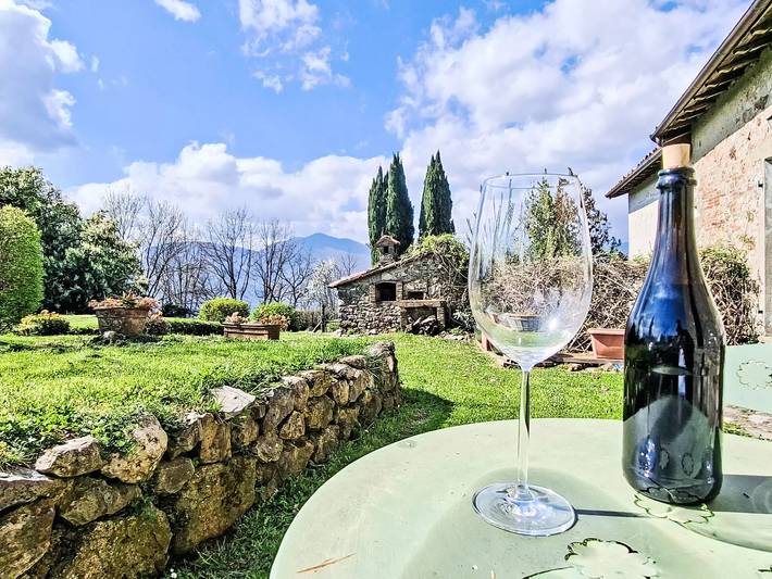 Location de vacances pour 8 personnes, avec piscine et jardin à Barga - 2