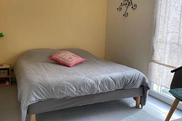 Gîte pour 4 personnes, avec jardin à Pont-Saint-Esprit