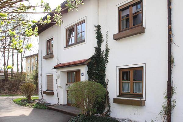 Hütte für 4 Personen, mit Terrasse und Garten, mit Haustier in Sonthofen - 2